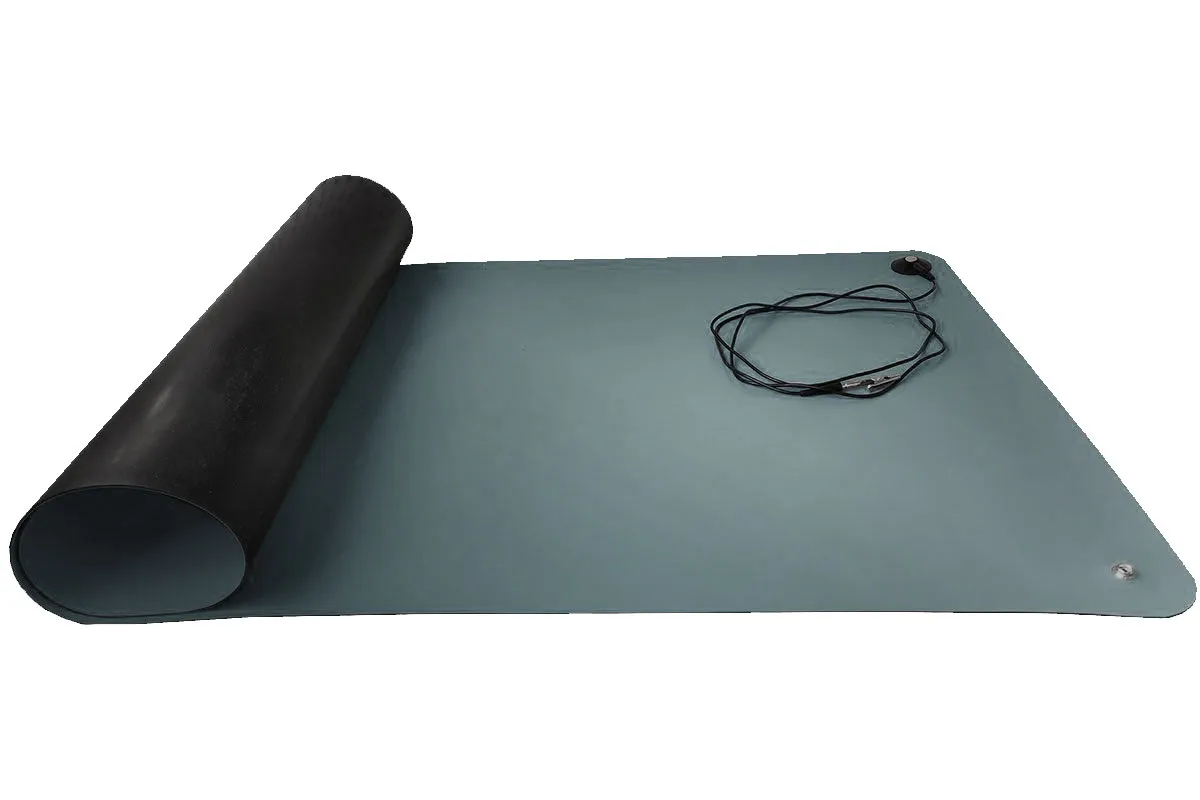 Антистатический настольный комплект (коврик 400*600, 2 кнопки 10 мм, гарнитура коврик-земля) (серый) фото Антистатический настольный комплект (коврик 400*600, 2 кнопки 10 мм, гарнитура коврик-земля) (серый) фото