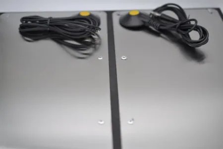 Тестер-стенд ТС-2С для проверки браслетов и обуви со стойкой и выходным сигналом фото Тестер-стенд ТС-2С для проверки браслетов и обуви со стойкой и выходным сигналом фото